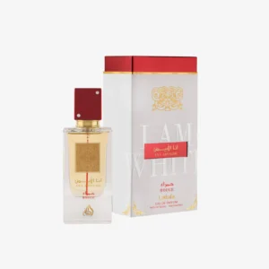 Un frasco de perfume Ana Abiyedh Rouge de Lattafa con tapón rojo y etiqueta dorada junto a su caja blanca y roja, con detalles decorativos dorados y texto en árabe.
