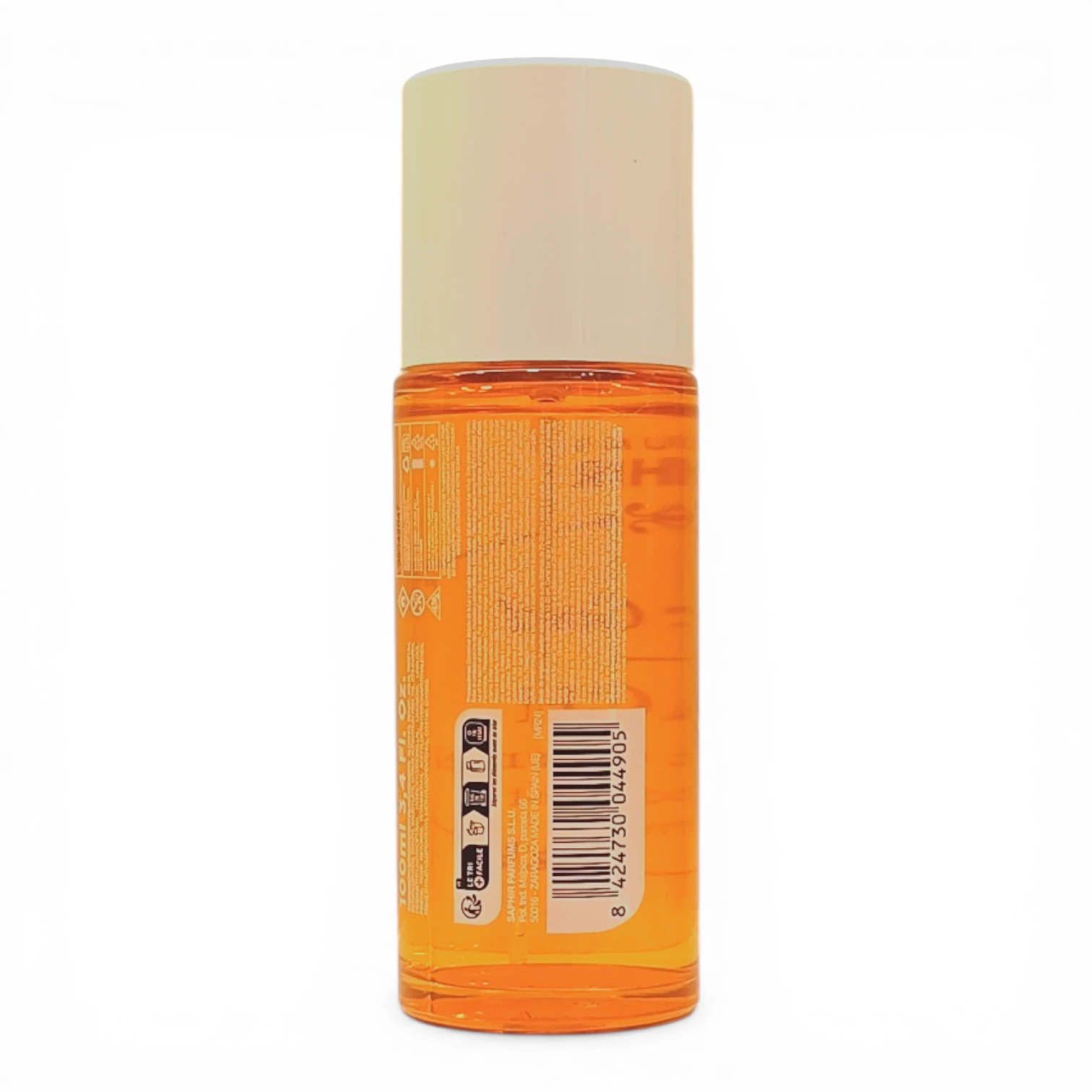 Se muestra una botella de plástico transparente con un líquido naranja y un tapón blanco en posición vertical. La contraetiqueta de la botella muestra información sobre el producto y un código de barras. El fondo es blanco.